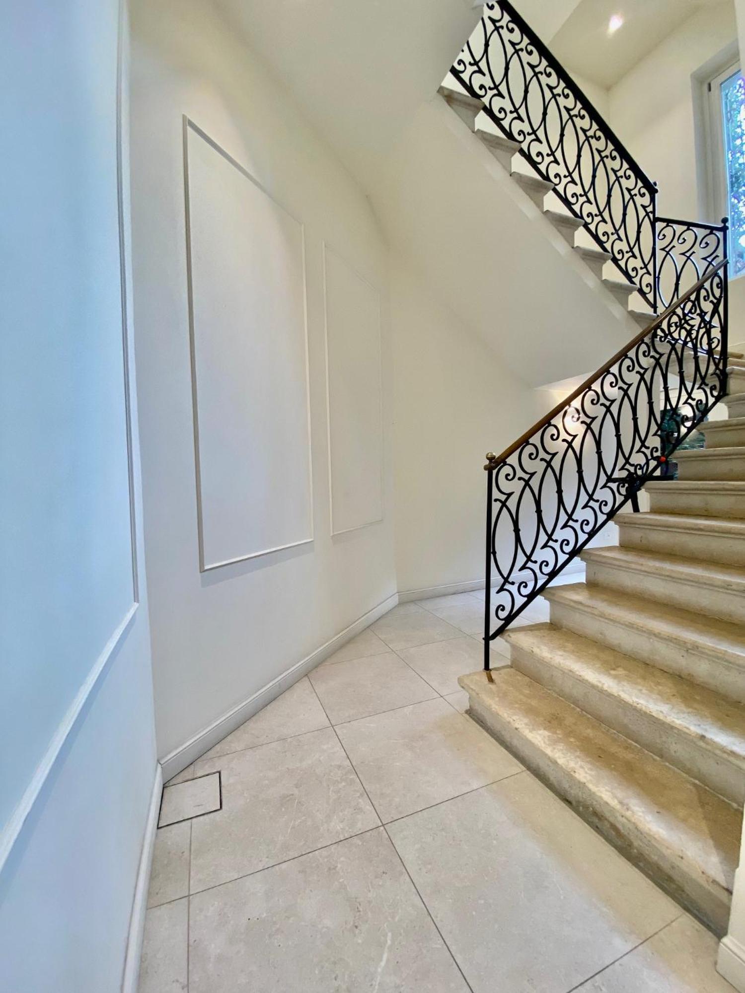 Malvezzi24 Boutique Rooms Desenzano del Garda Bagian luar foto